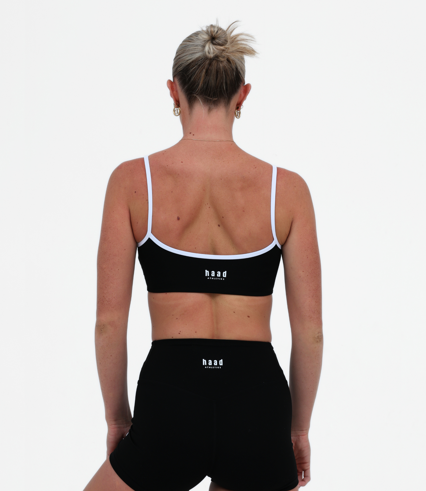 Sculpt Contrast Crop